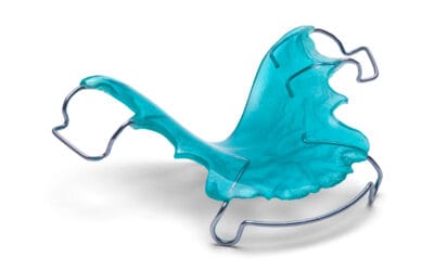 Why Cleaning and Maintaining Your Retainer is Key to Long-Lasting Results